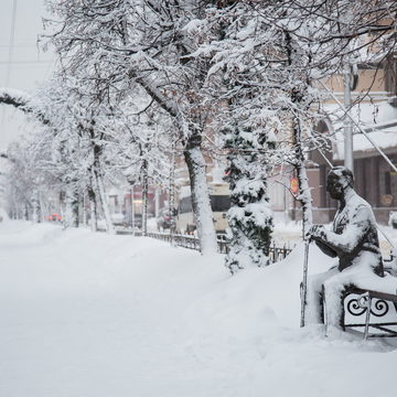Памятники, Погода, Снегопад, Улица Кирова