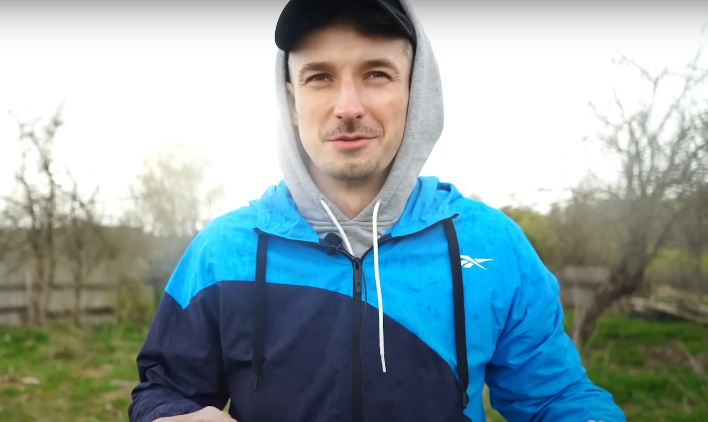 Блоггеры тусовщики москва. Блогер из москвы в деревню. Блогеры в москве в подмосковье. Блогер из москвы в деревню. Блогер из москвы в деревню.