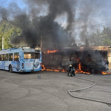 Общественный транспорт, Пожар, Происшествия, Калужский троллейбус, МЧС