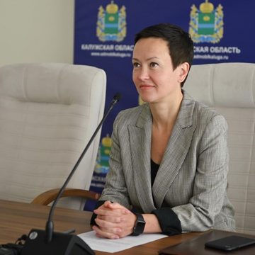Карина Башкатова, Правительство Калужской области