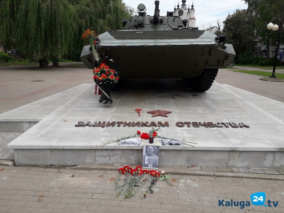 Военная операция на Украине, Общество, Памятники