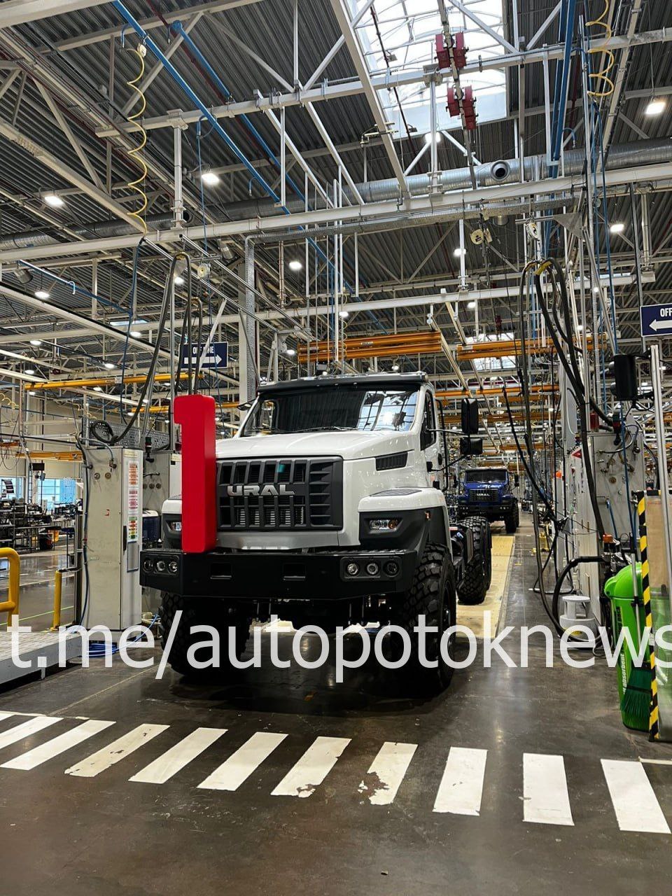 Экономика, Volvo Trucks Россия