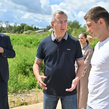 Образование, Общество, Строительство, Владислав Шапша, Людиновский район