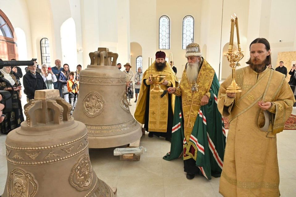 Общество, Памятники, Религия, Боровский район