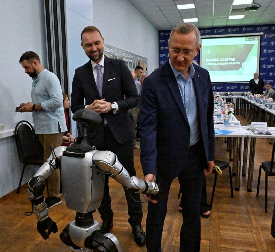 Экономика, Владислав Шапша