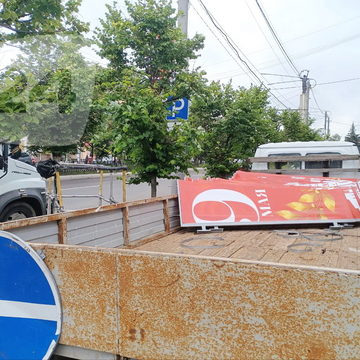 День Победы, Общество