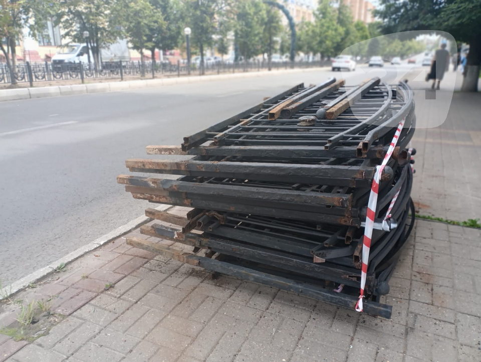 Благоустройство города, Общество