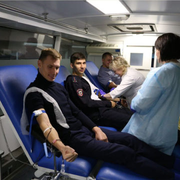 Доноры, Полиция
