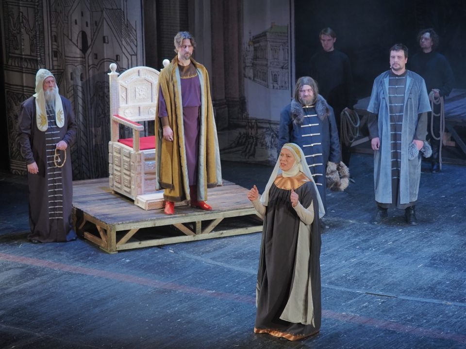 Культура, Стояние на реке Угре