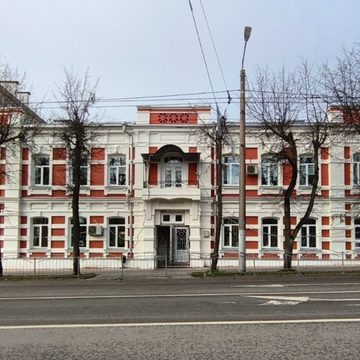 Памятники, Ремонт жилья, Евгений Чудаков