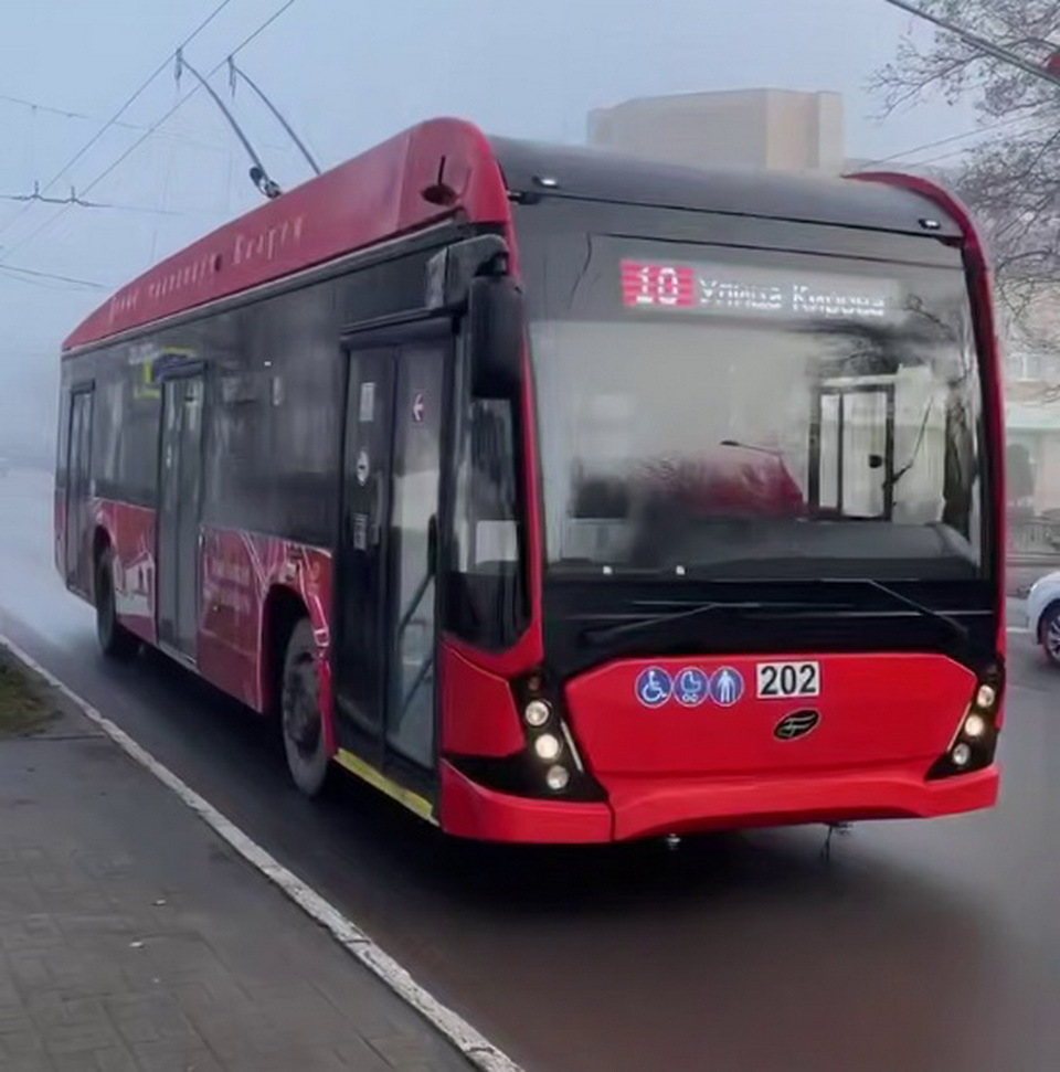 Общественный транспорт, Общество, Владислав Шапша