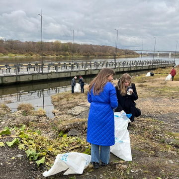 Общество, Субботник, Река Ока