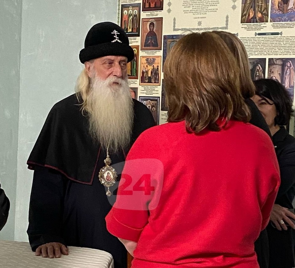 Общество, Религия