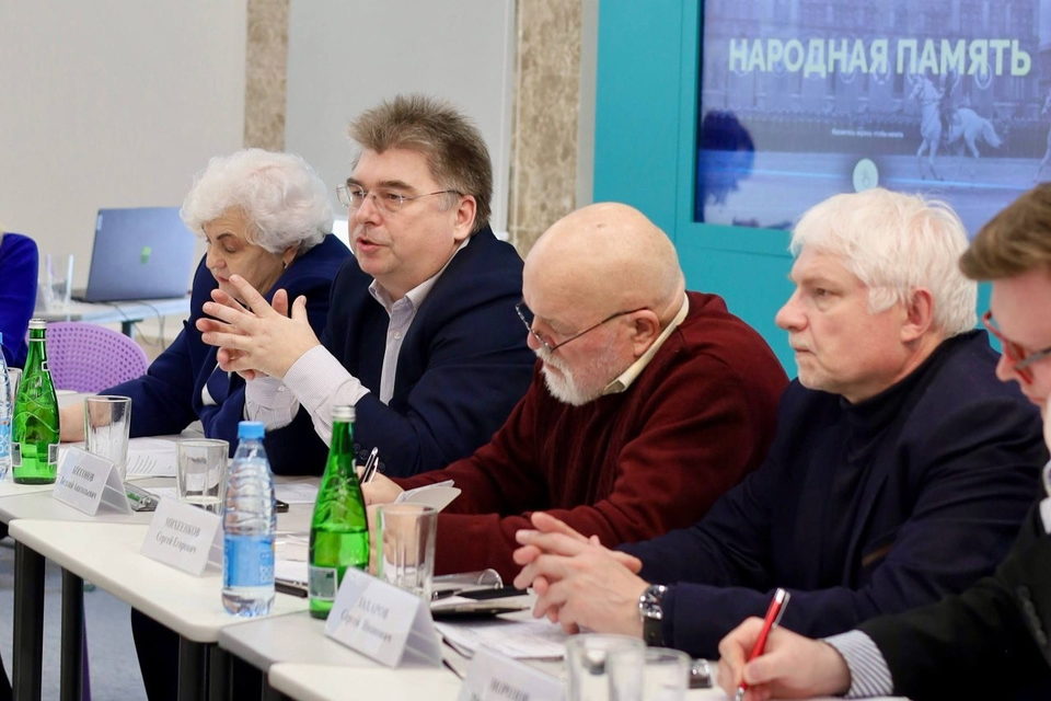 Общество, Геннадий Новосельцев, Георгий Жуков, Жуковский район, Законодательное собрание Калужской области