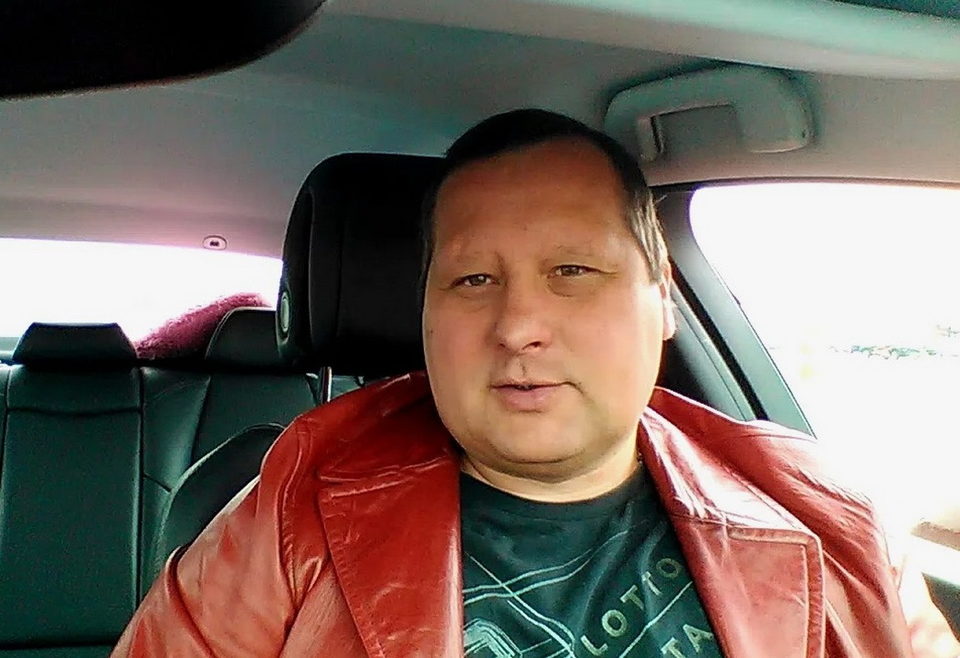 Общество, Дзержинский район