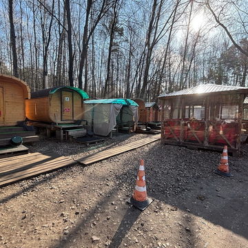 Баня, Общество, Сероводородные озера