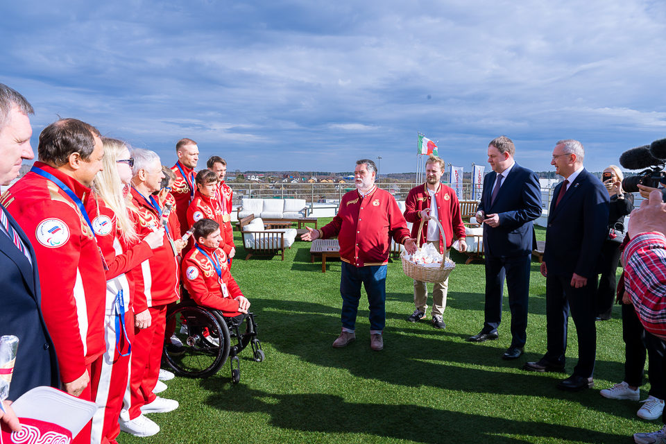 Спорт, Экономика, Владислав Шапша