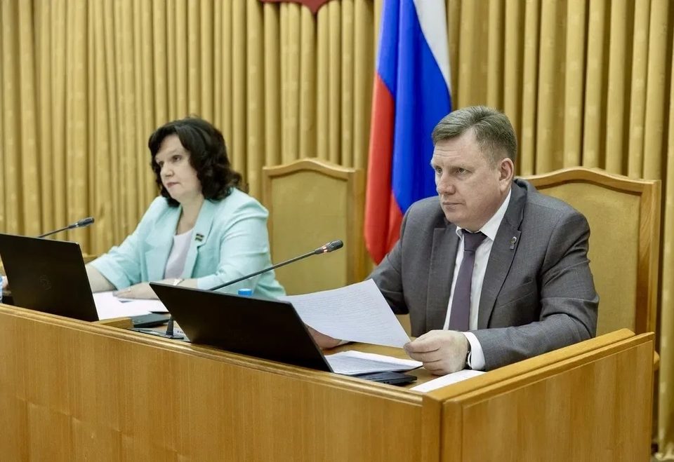 Армия, Военная операция на Украине (СВО), Общество, Геннадий Новосельцев, Законодательное собрание Калужской области