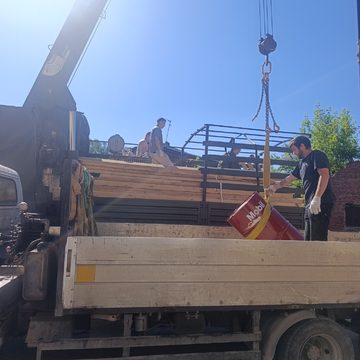 Гуманитарная помощь, Анна Чернова, Владимир Цуканов, Николай Владимиров, Областная клиническая стоматологическая поликлиника