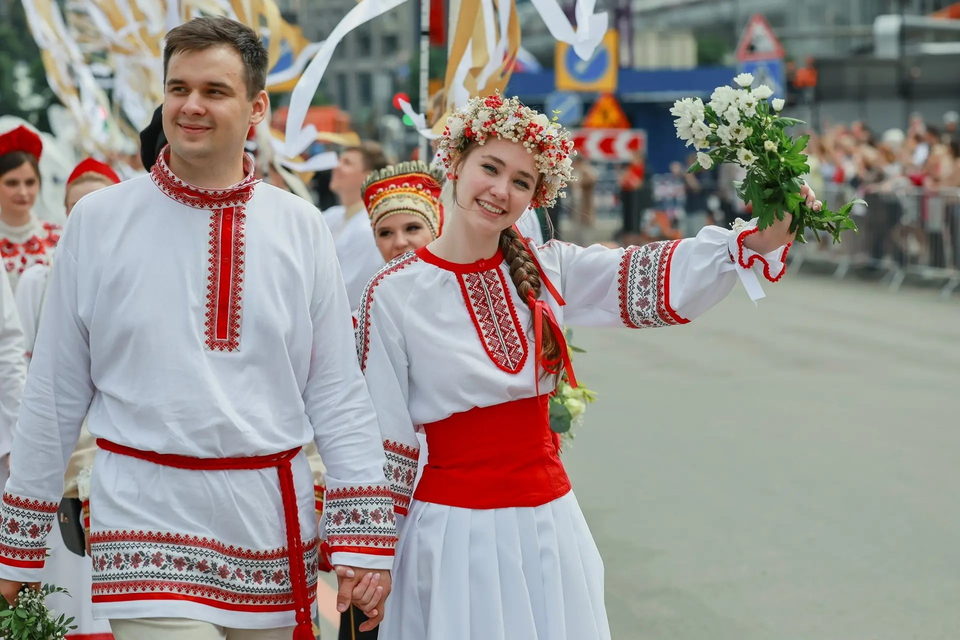 День семьи, Общество, Свадьба