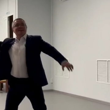 Общество, Дмитрий Денисов