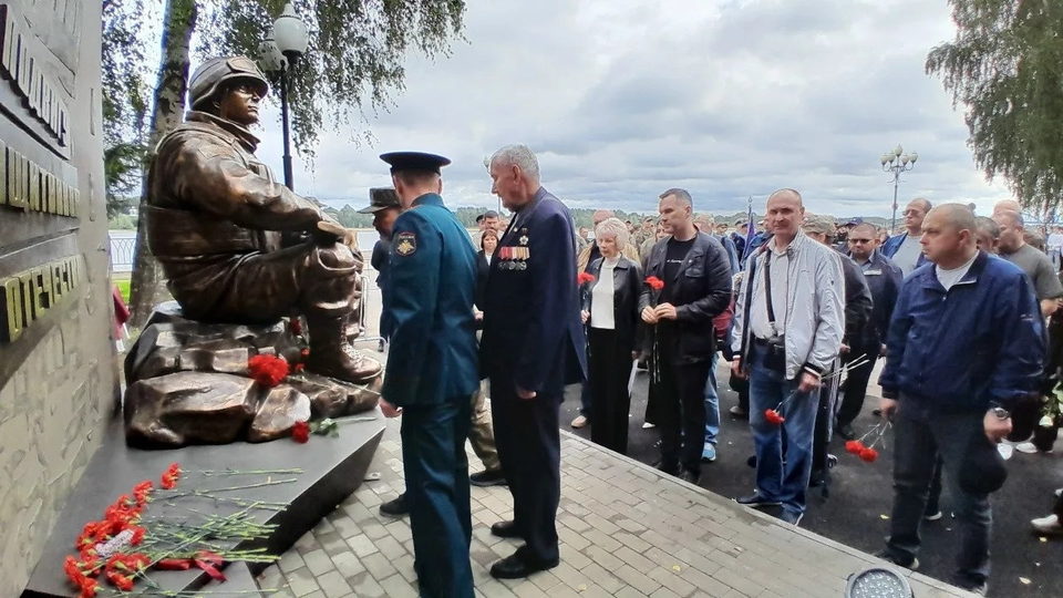 Военная операция на Украине (СВО), Культура, Памятники, Алексей Комов